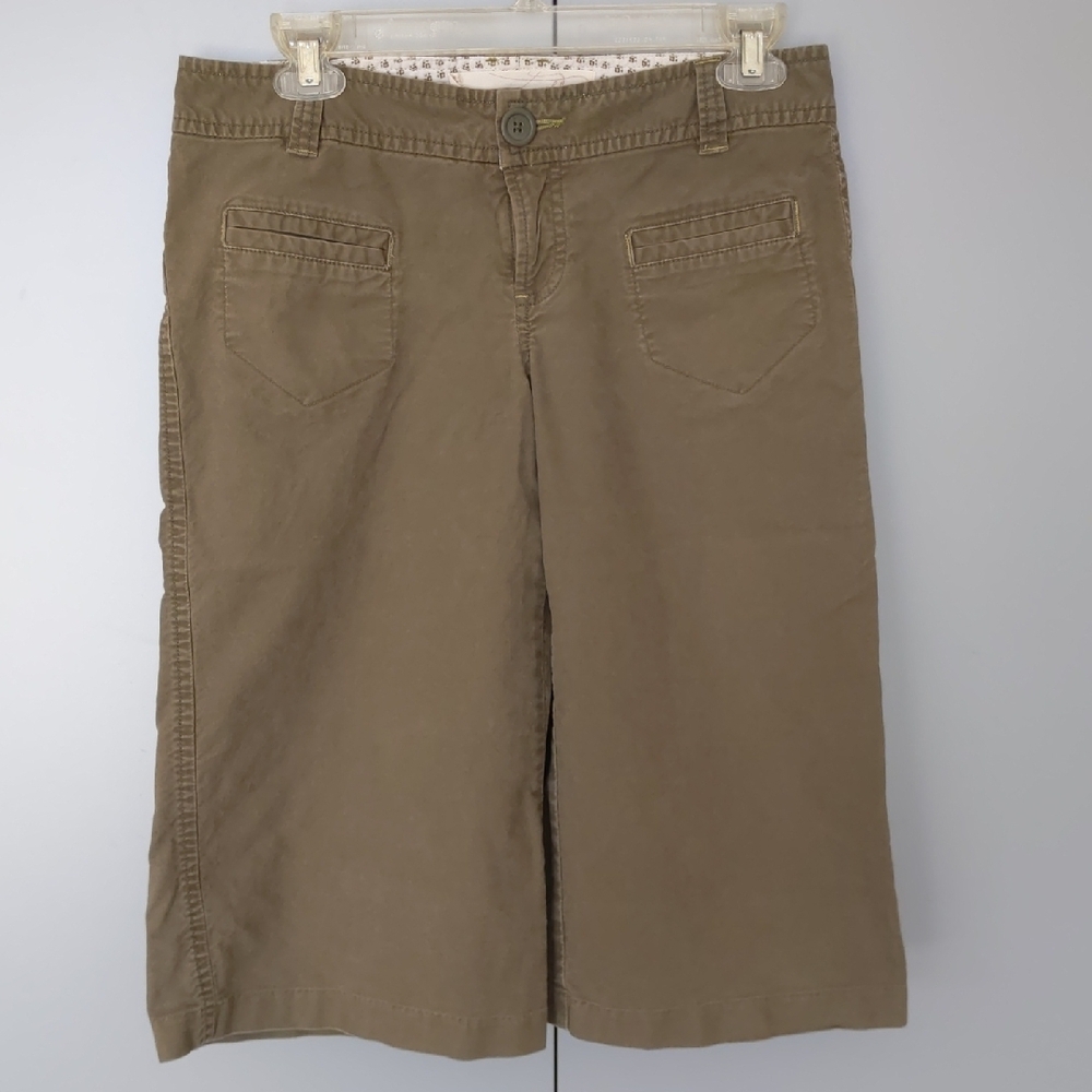 Old Navy Culottes / Bermuda Shorts